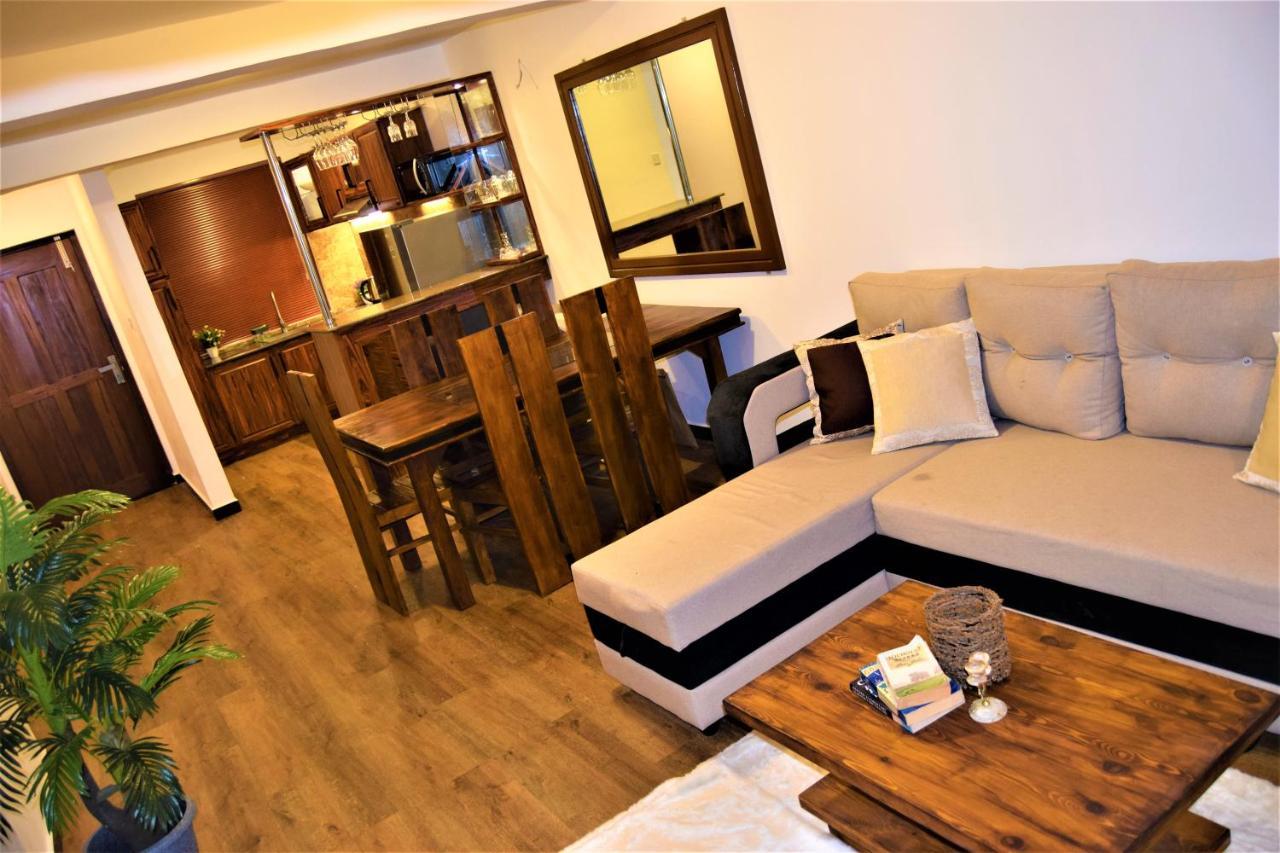 Lake Infinity Luxury Condos Nuwara Eliya Exterior foto