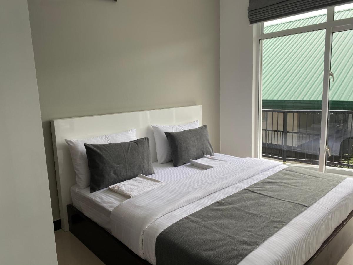 Lake Infinity Luxury Condos Nuwara Eliya Exterior foto